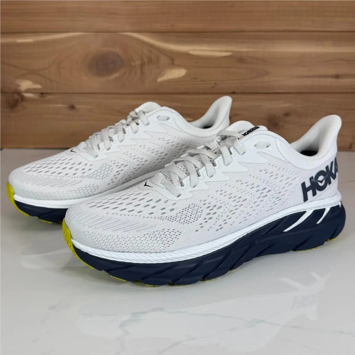 Hoka shoes - Hoka One One Clifton 7 - White 0