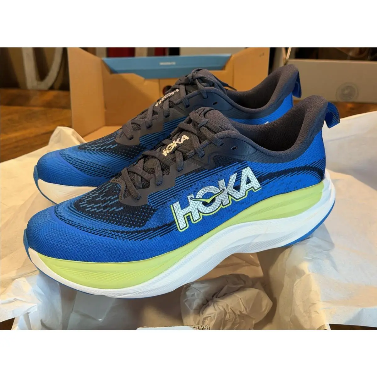 Mens 10.5D Hoka Skyflow Mens Shoes Varsity Navy/electric Cobalt Skyflow