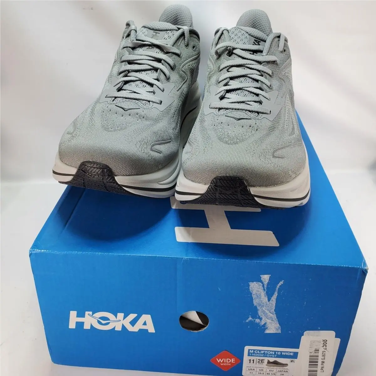 Hoka Clifton 10 Wide Men 11 Grey Blue Running Shoes 1162032 / Gyst