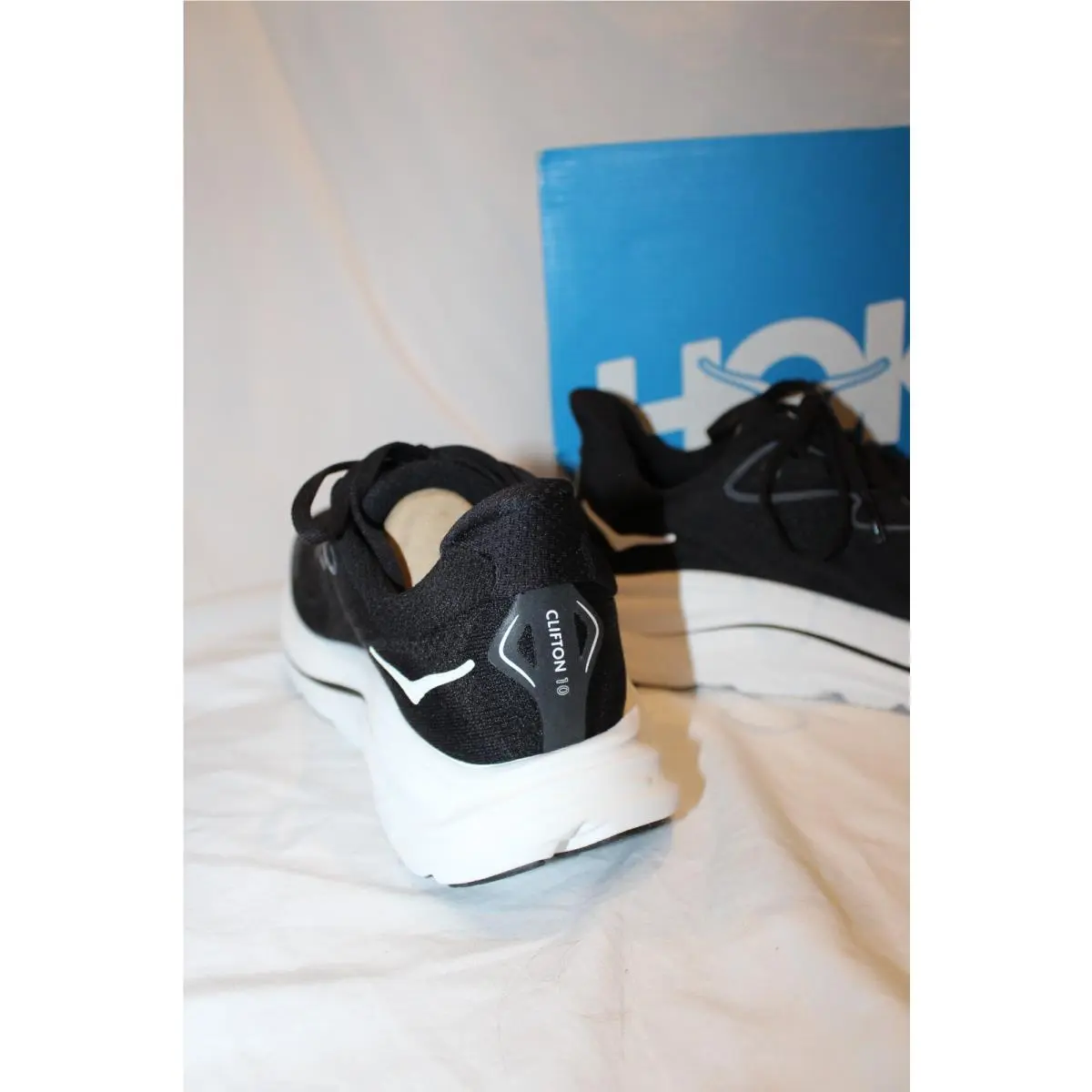 Hoka shoes - CLIFOTN 10 - CLIFOTN - Black 4
