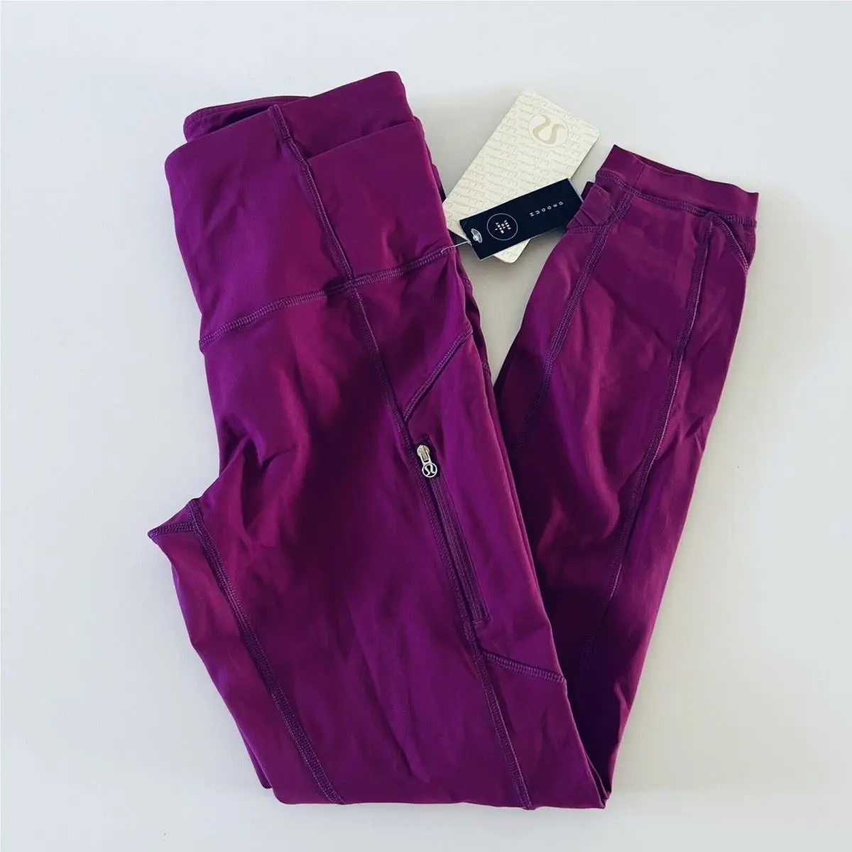 Lululemon Athletica Regal Plum Making Moves Tight Leggings - US 6