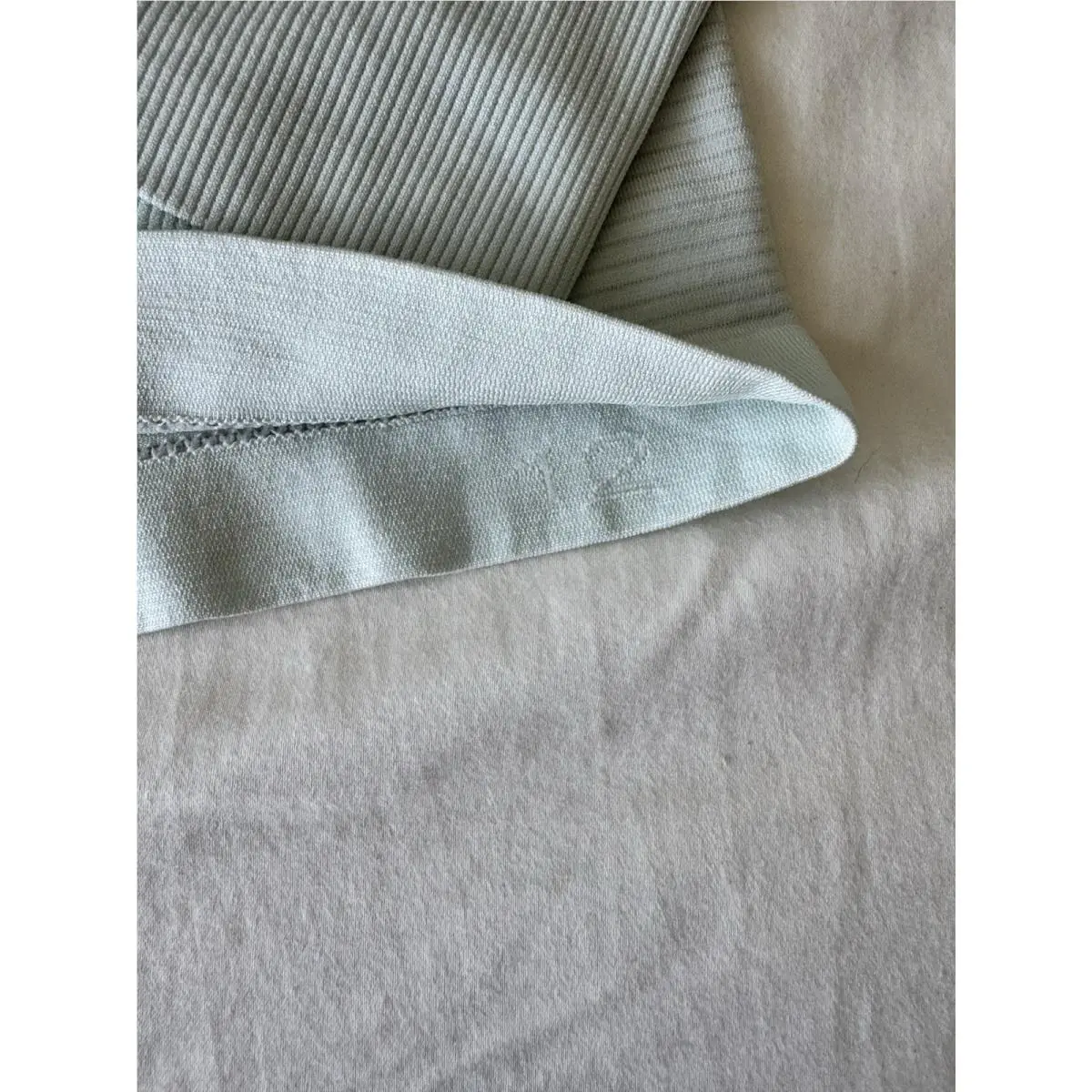 Lululemon clothing - Blue 3