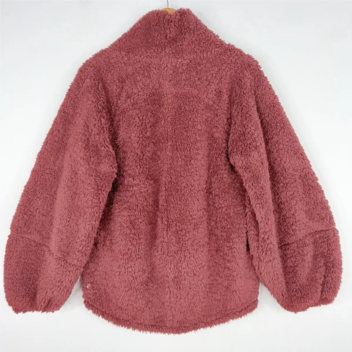 Lululemon clothing - Red 11