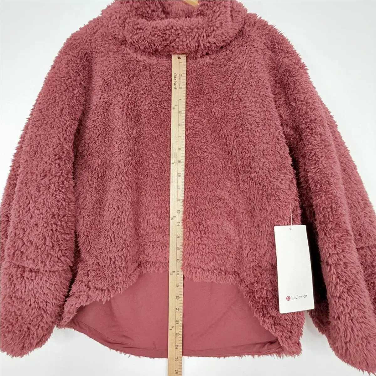 Lululemon clothing - Red 13