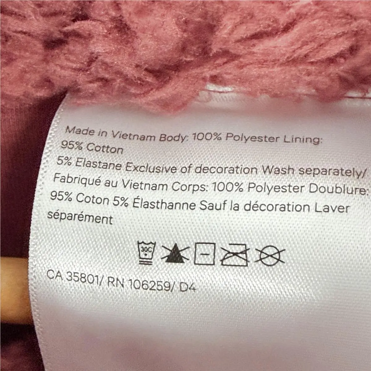 Lululemon clothing - Red 8
