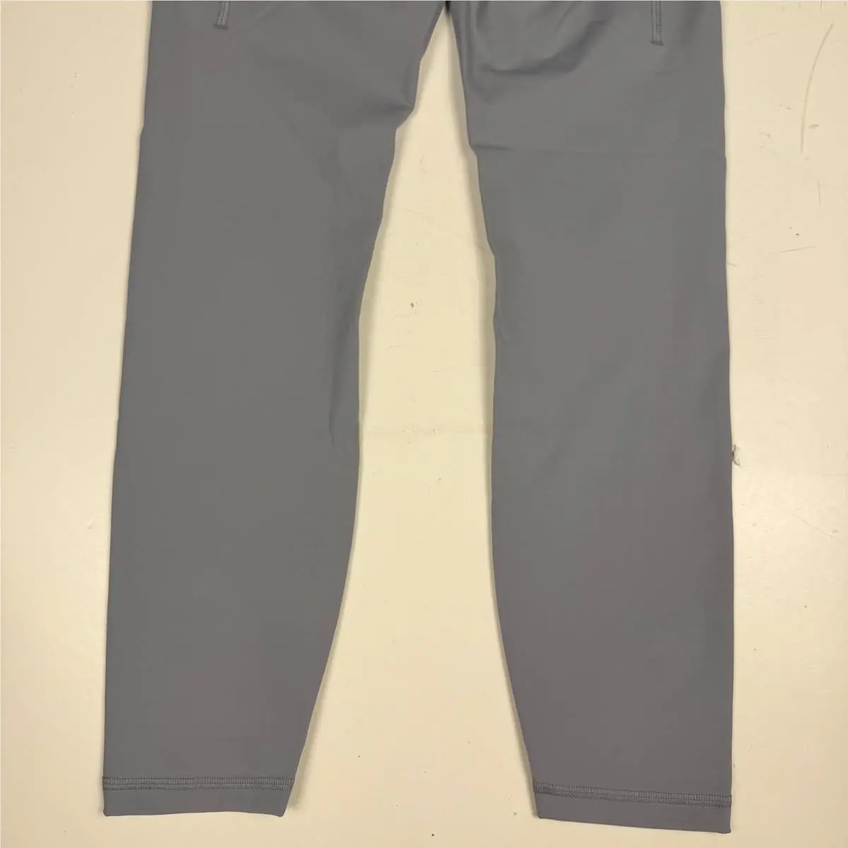 Lululemon clothing - Power Thru HR Tight 25