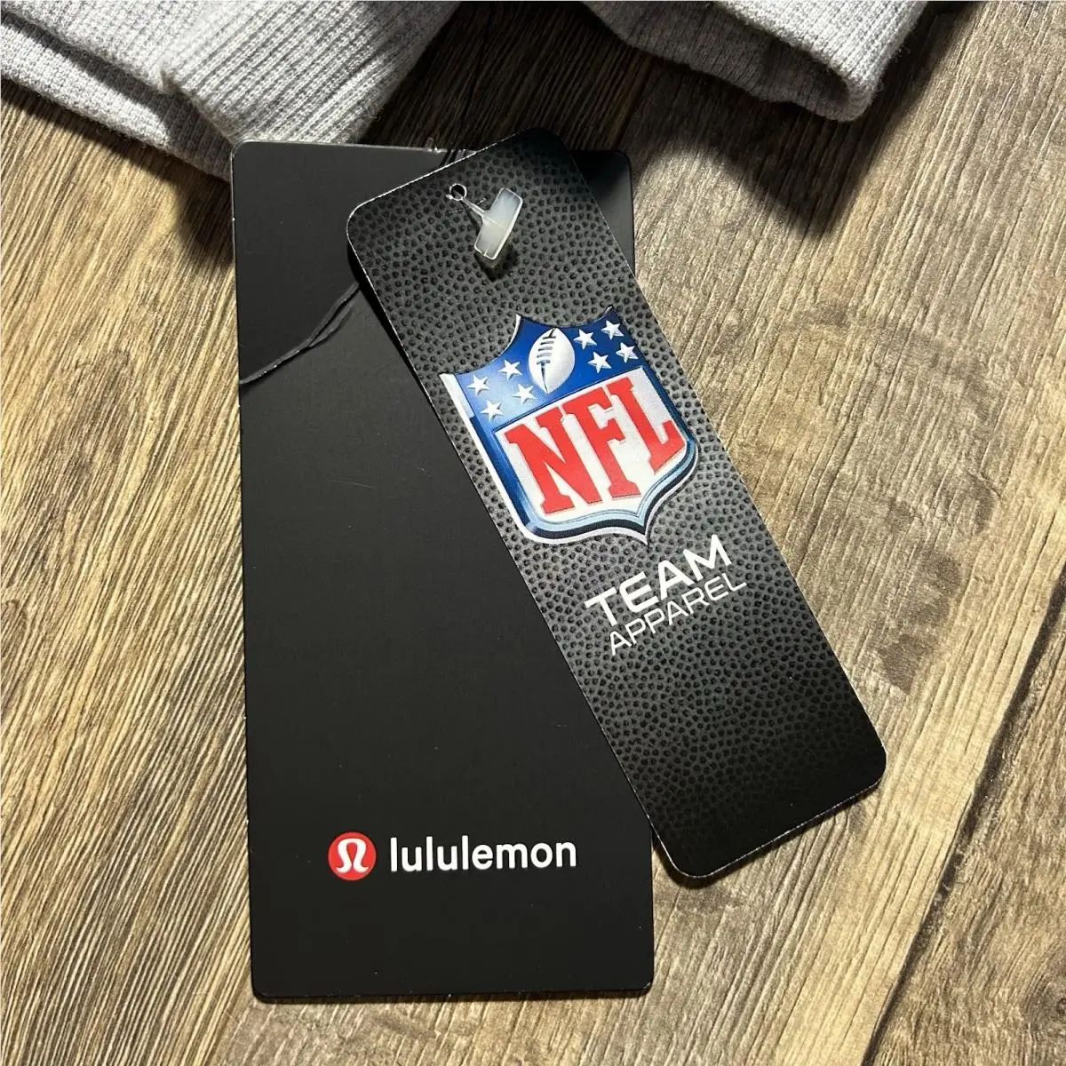 Lululemon clothing - Gray 9