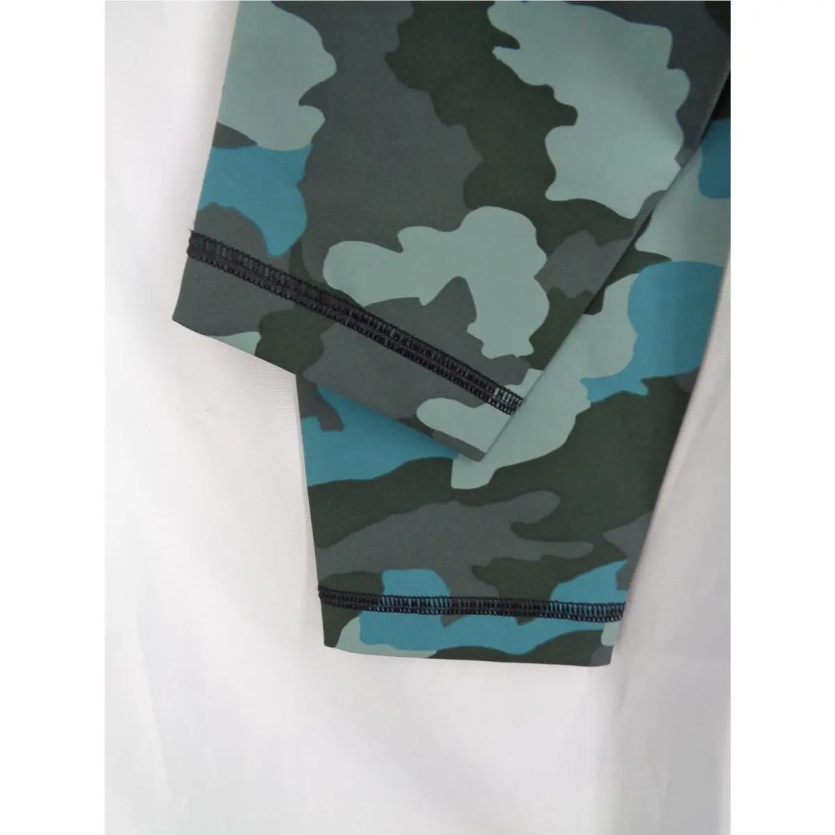 Lululemon clothing - Blue 3