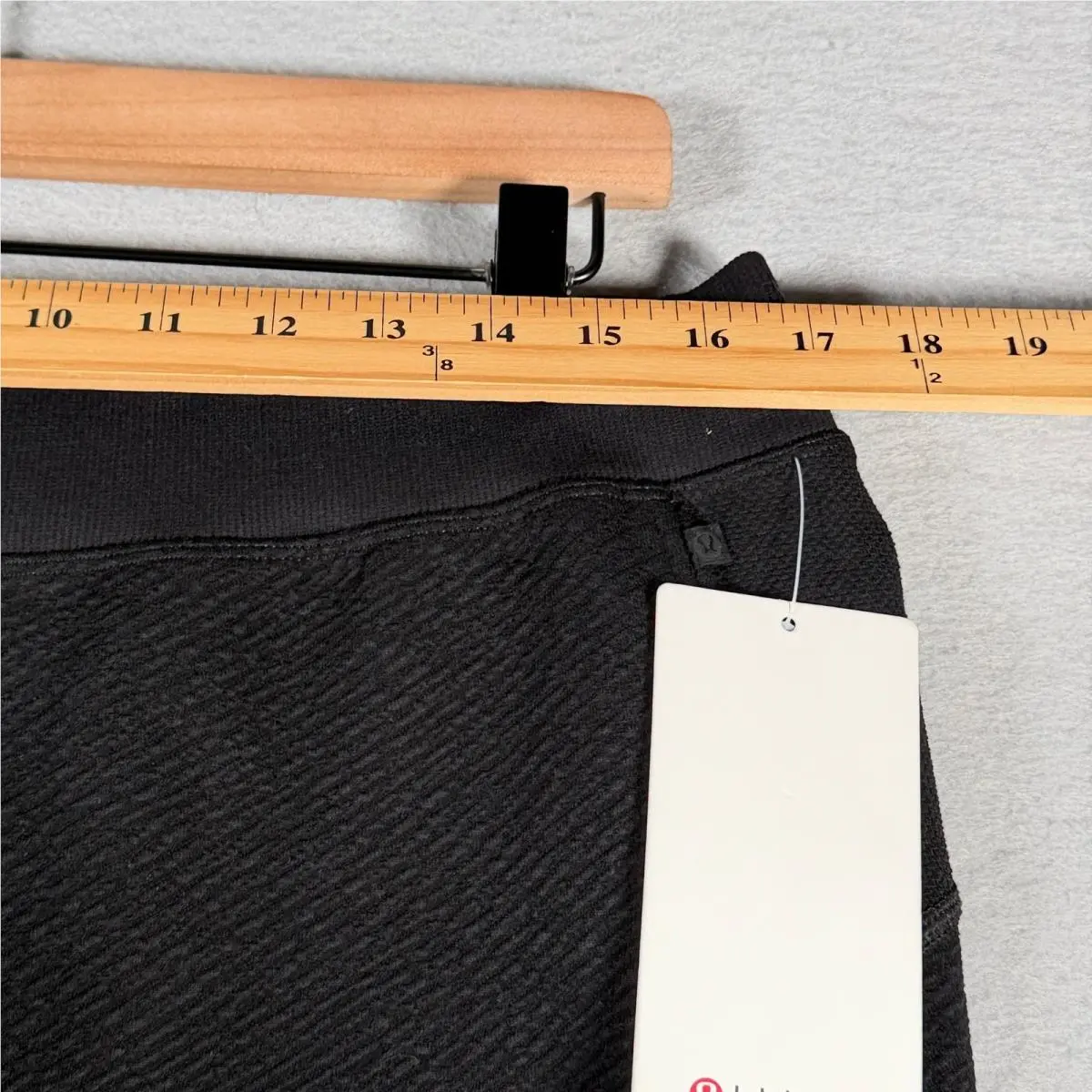 Lululemon clothing - Black 3
