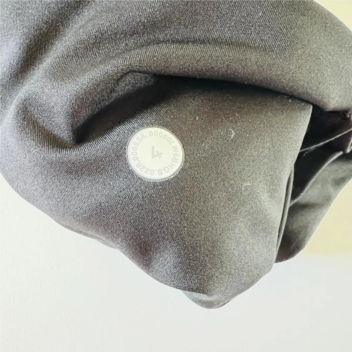Lululemon clothing - Black 5