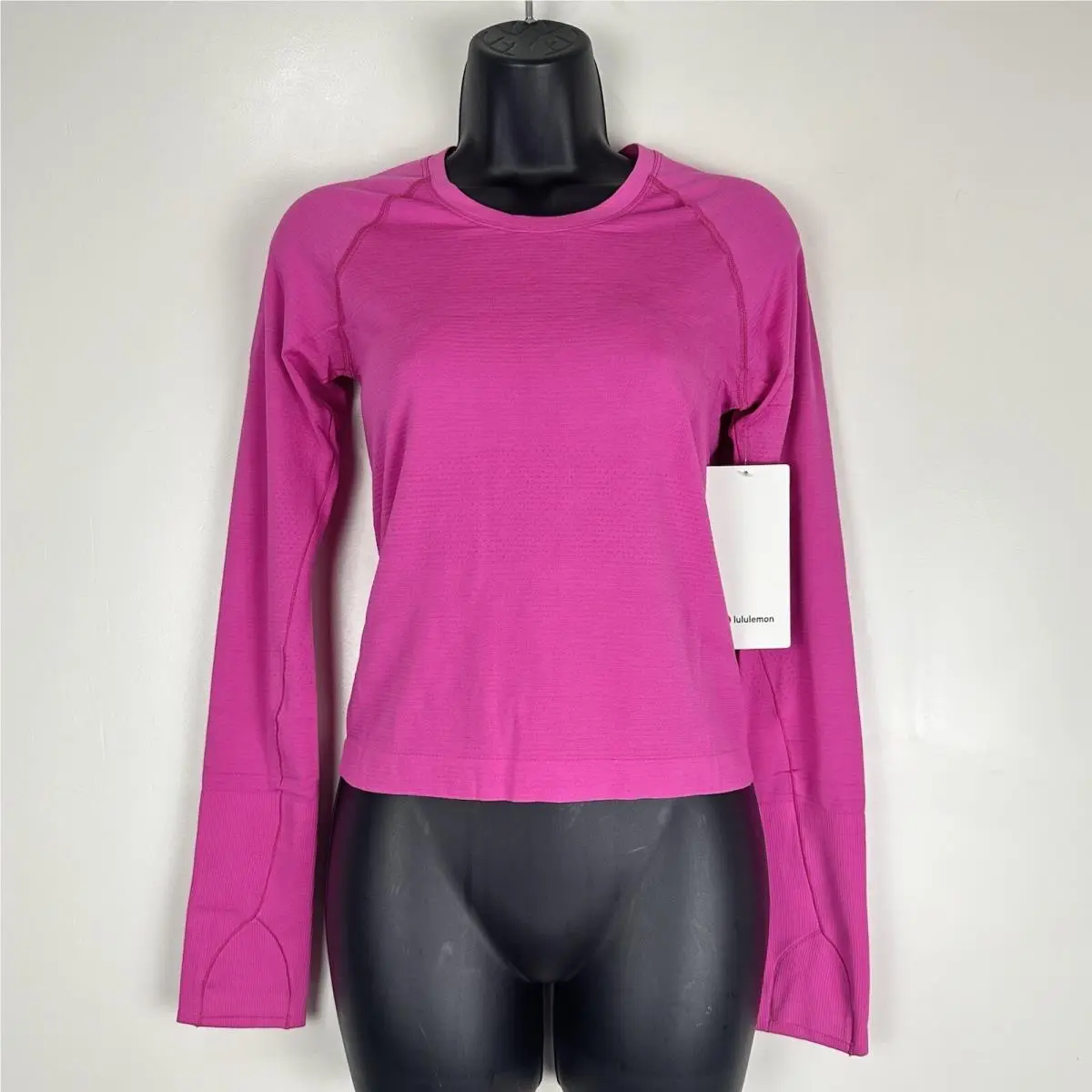 Lululemon Sz 4 Swiftly Tech Long Sleeve 2.0 Race Length Running Top Sonic Pink