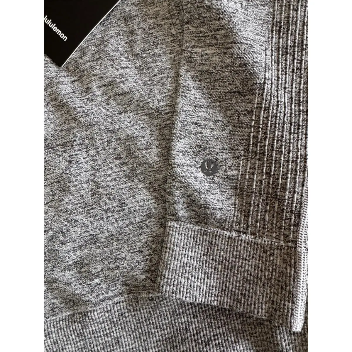 Lululemon clothing - Gray Black 0