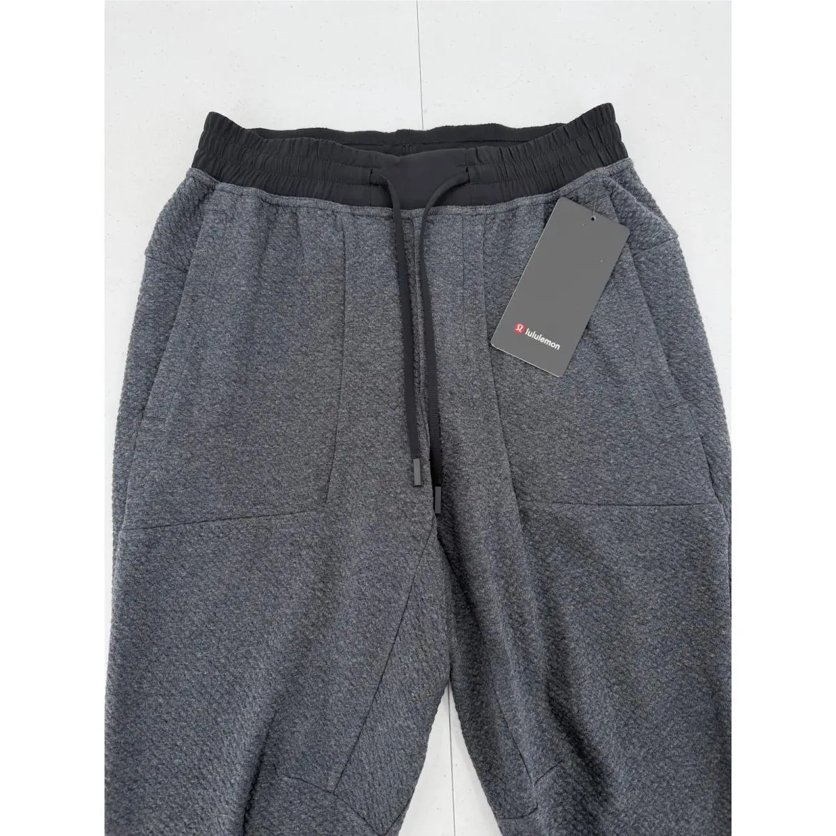 Lululemon clothing - Black 1