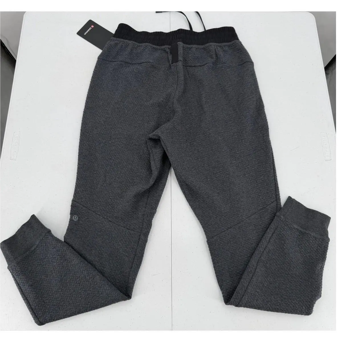 Lululemon clothing - Black 2