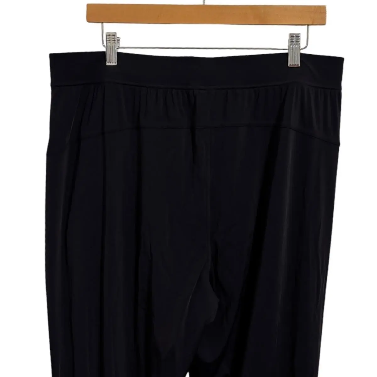Lululemon clothing - Black 8