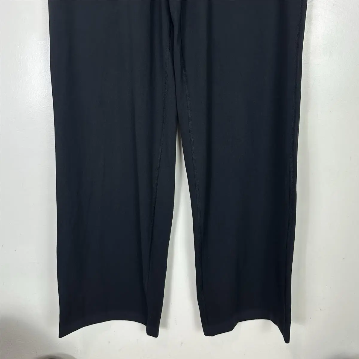 Lululemon clothing - Black 1