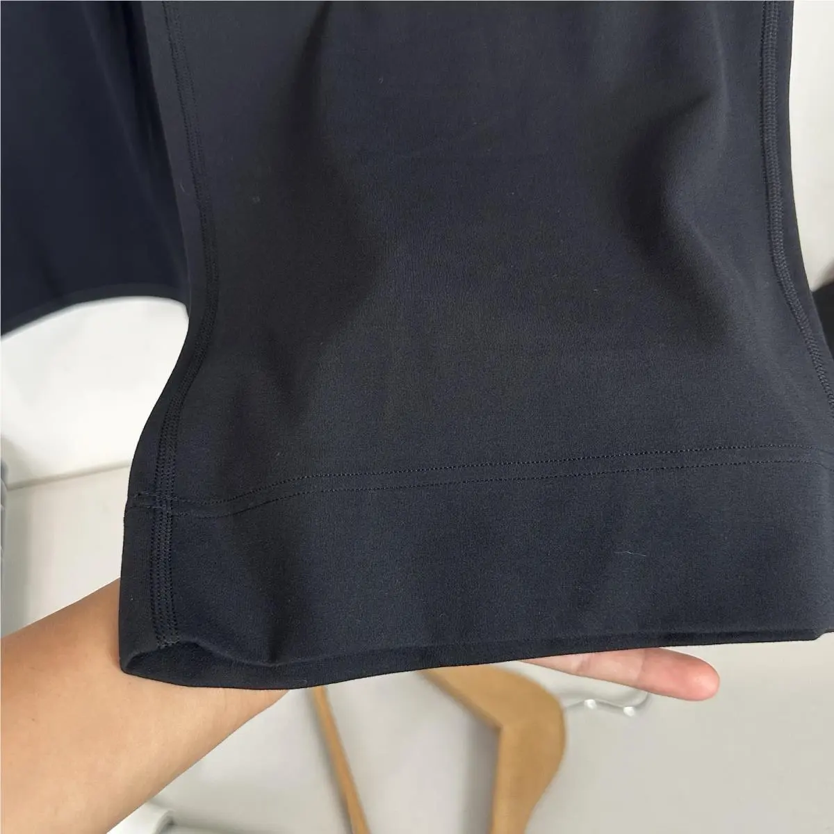 Lululemon clothing - Black 4