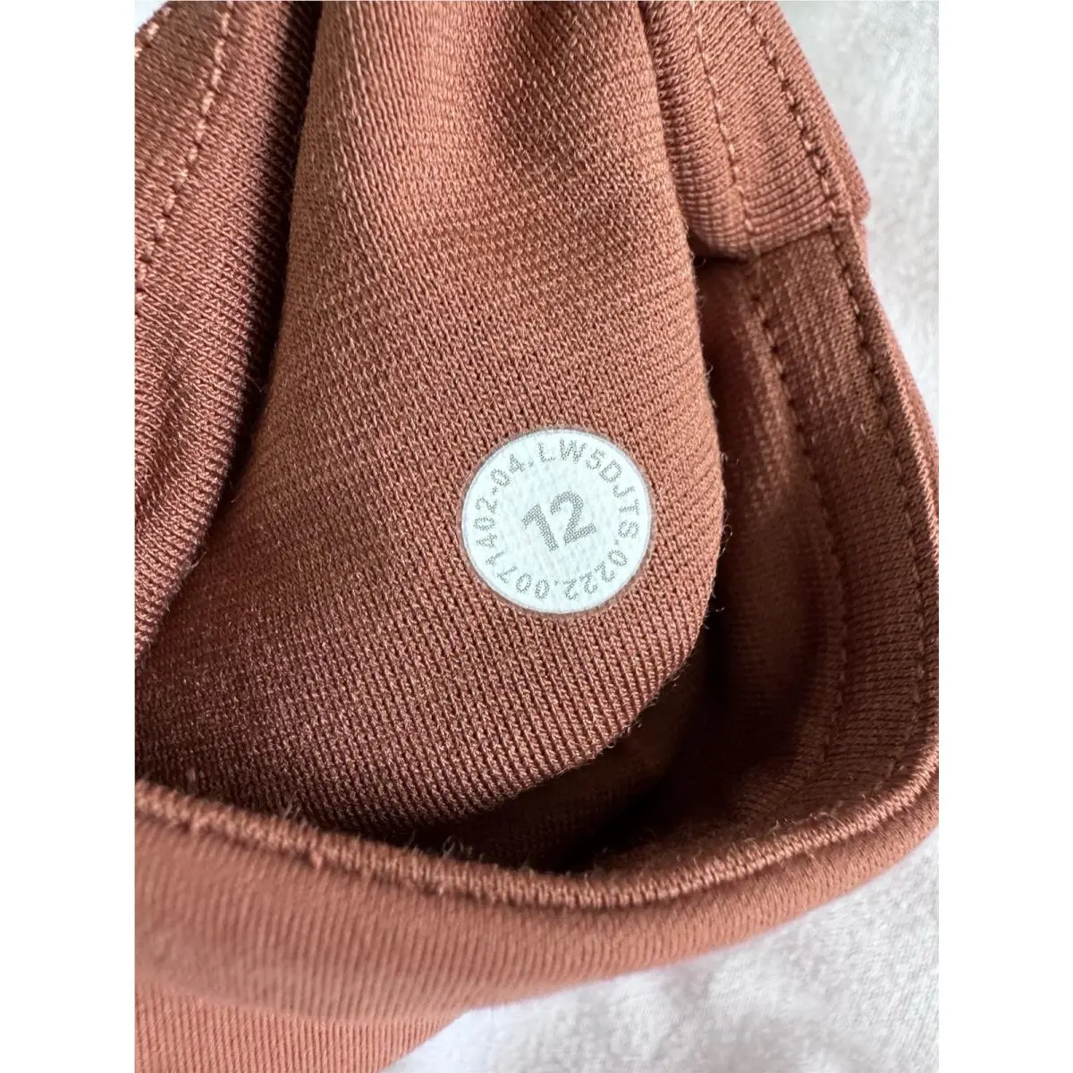 Lululemon clothing - Brown 8