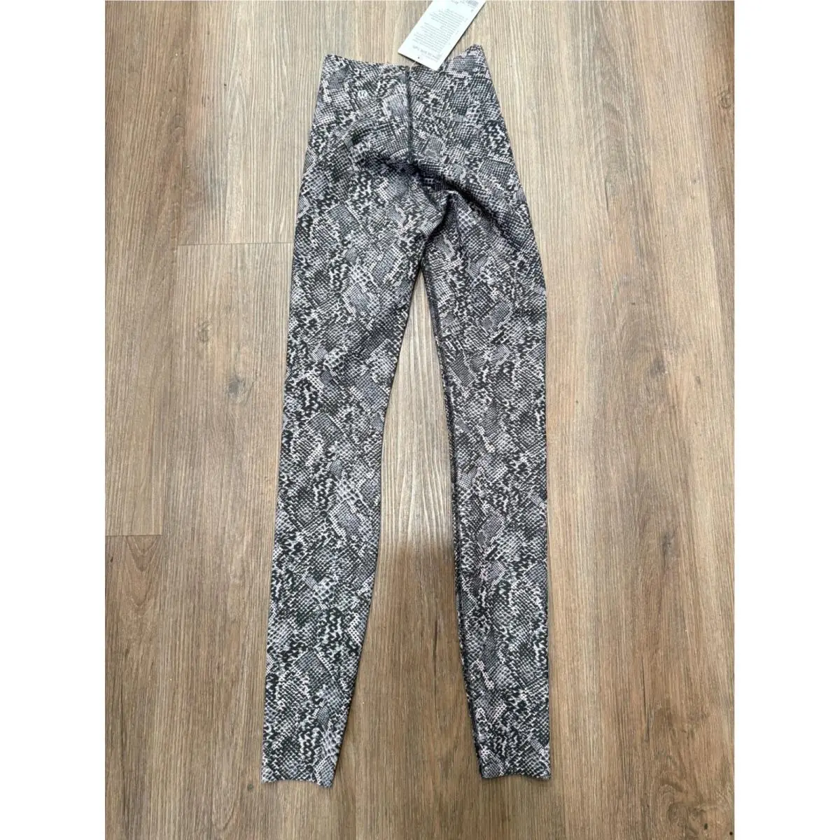 Lululemon clothing - Gray 1