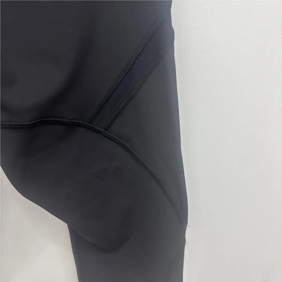 Lululemon clothing - LE6F21S - LE6F21S - Black 7
