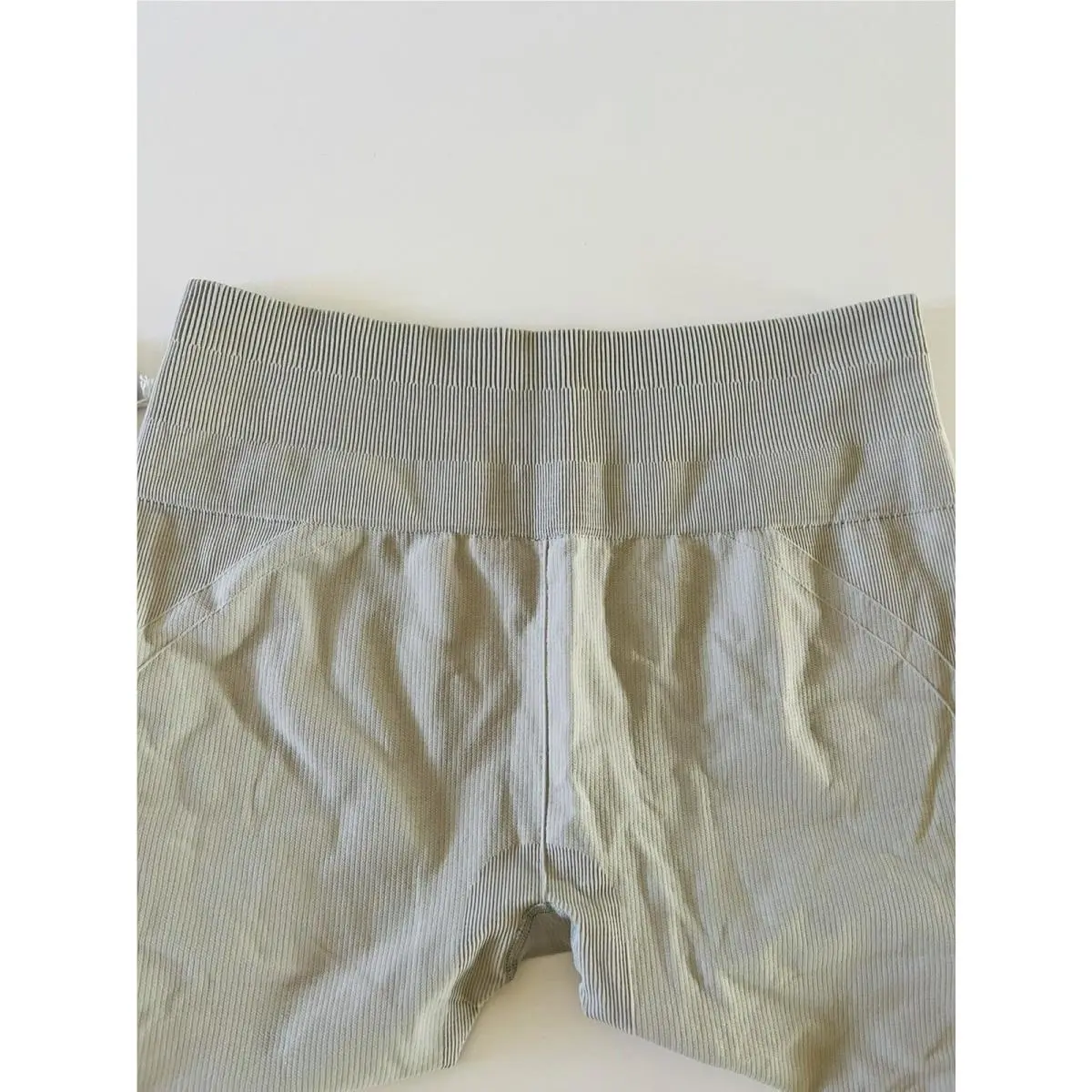 Lululemon clothing - Grey 2