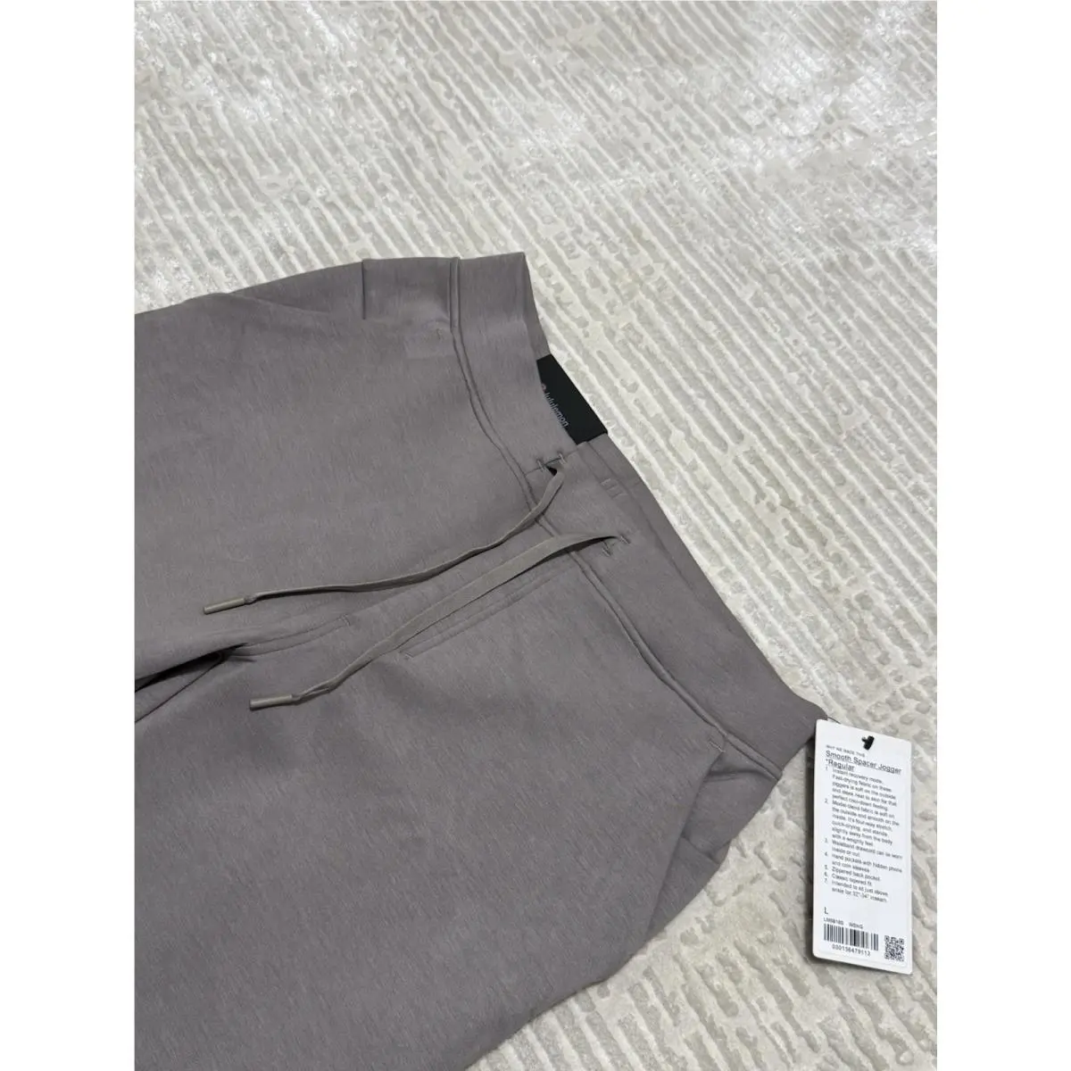 Lululemon clothing - Gray 9