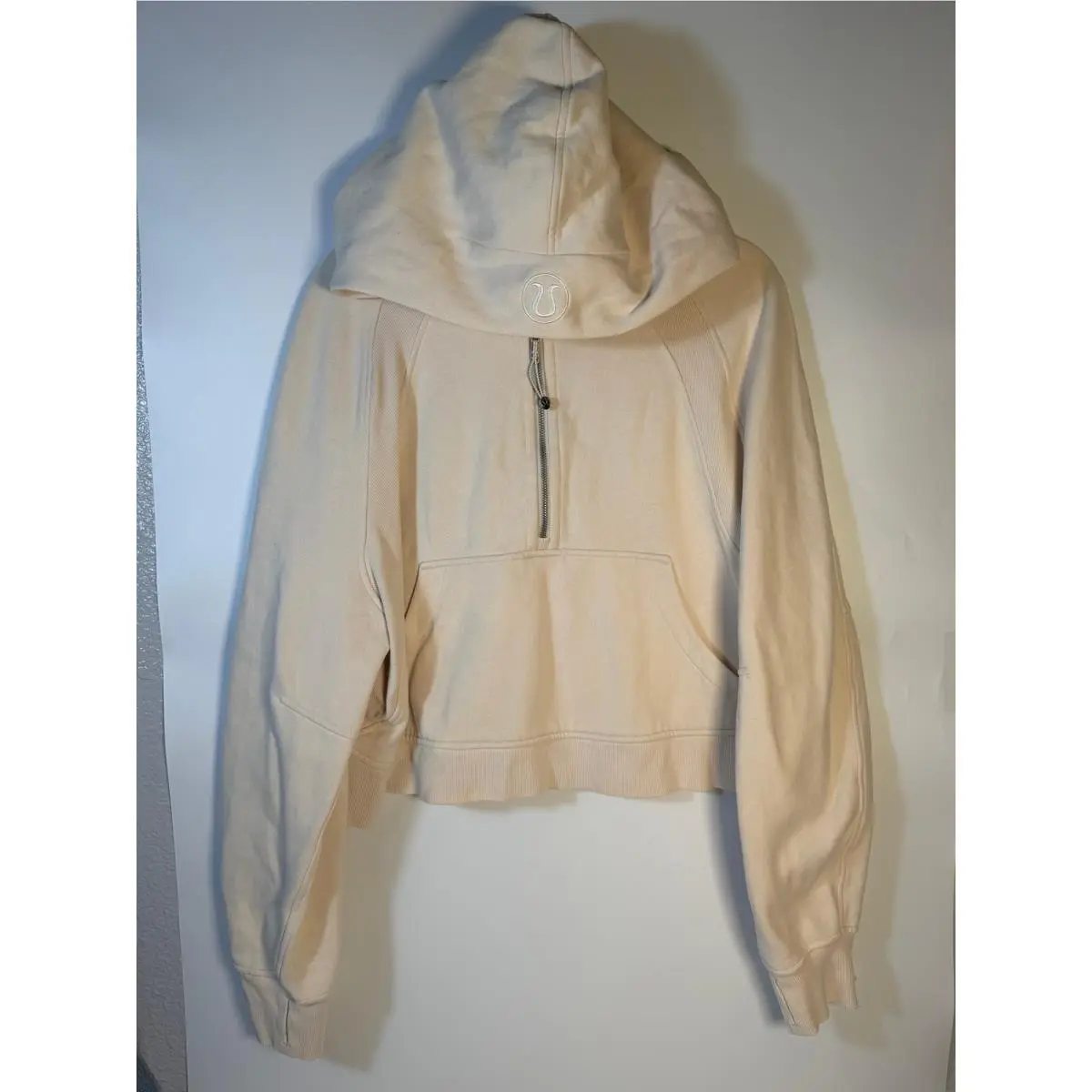 Lululemon clothing - Cream 1