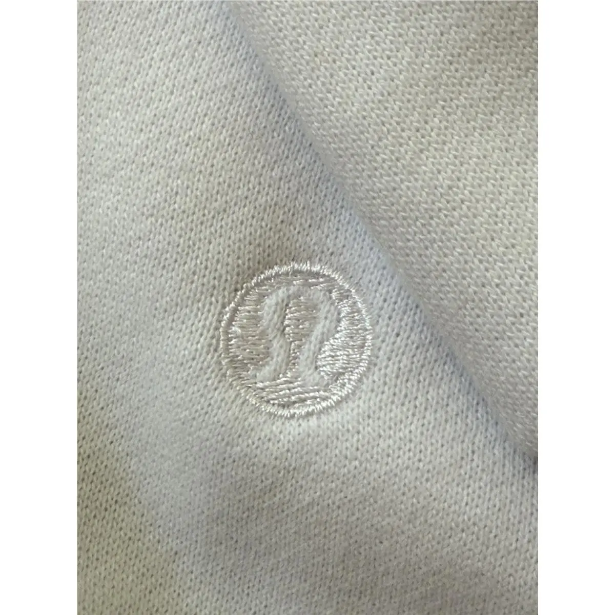 Lululemon clothing - White 8
