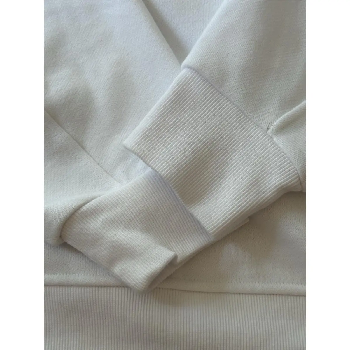 Lululemon clothing - White 5