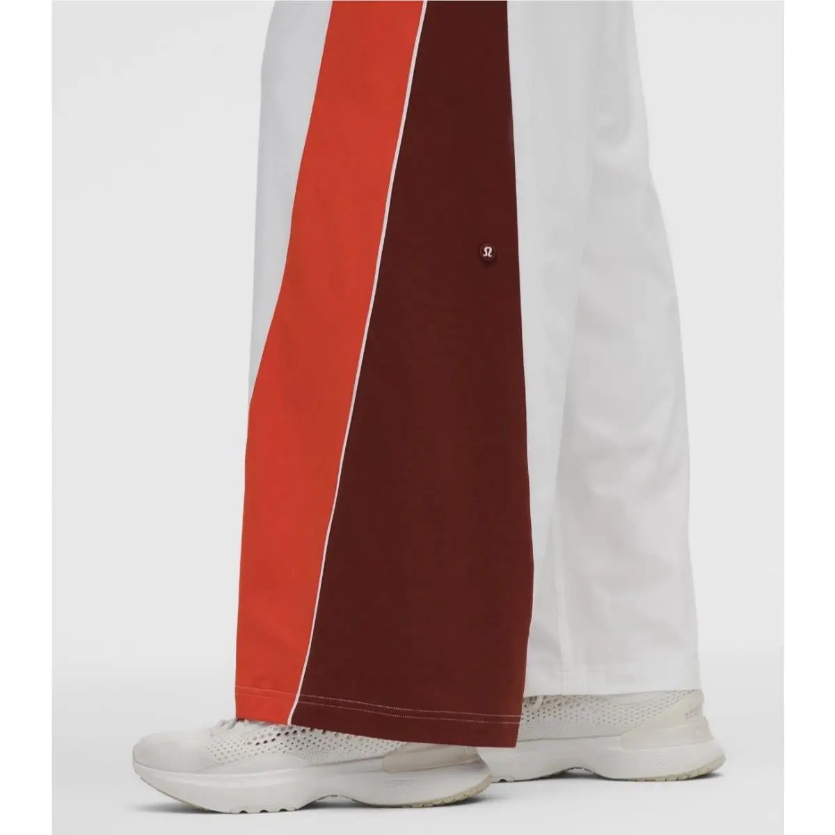 Lululemon clothing - White 4