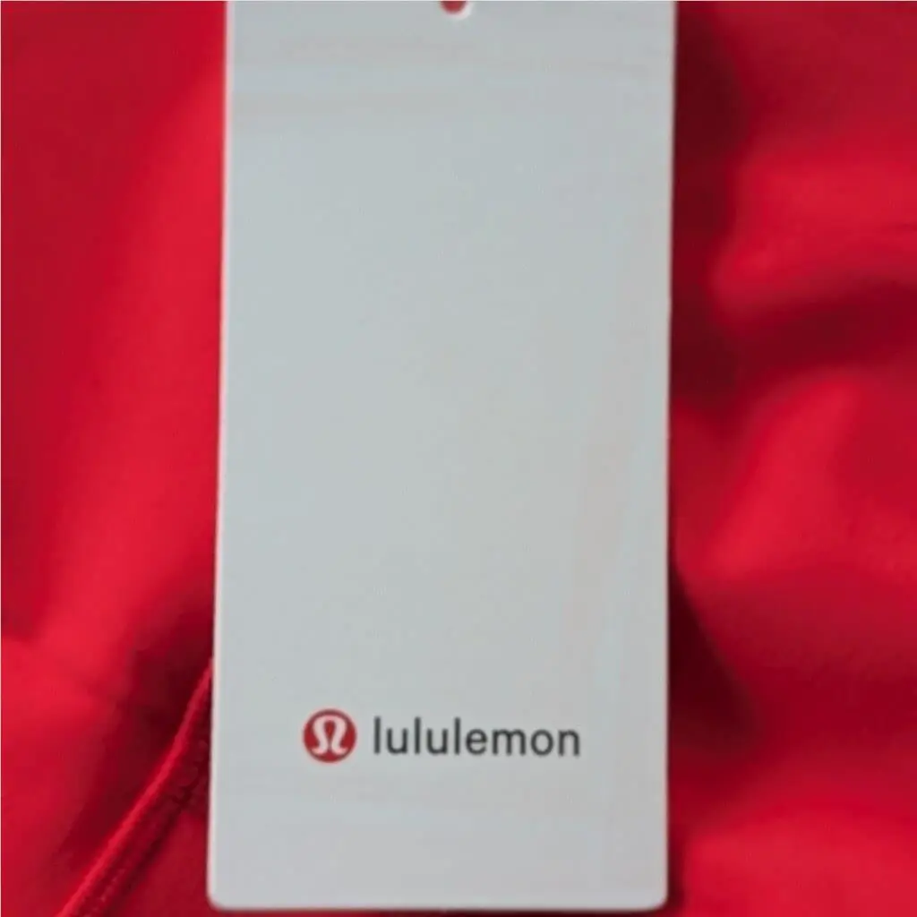 Lululemon clothing - Red 5