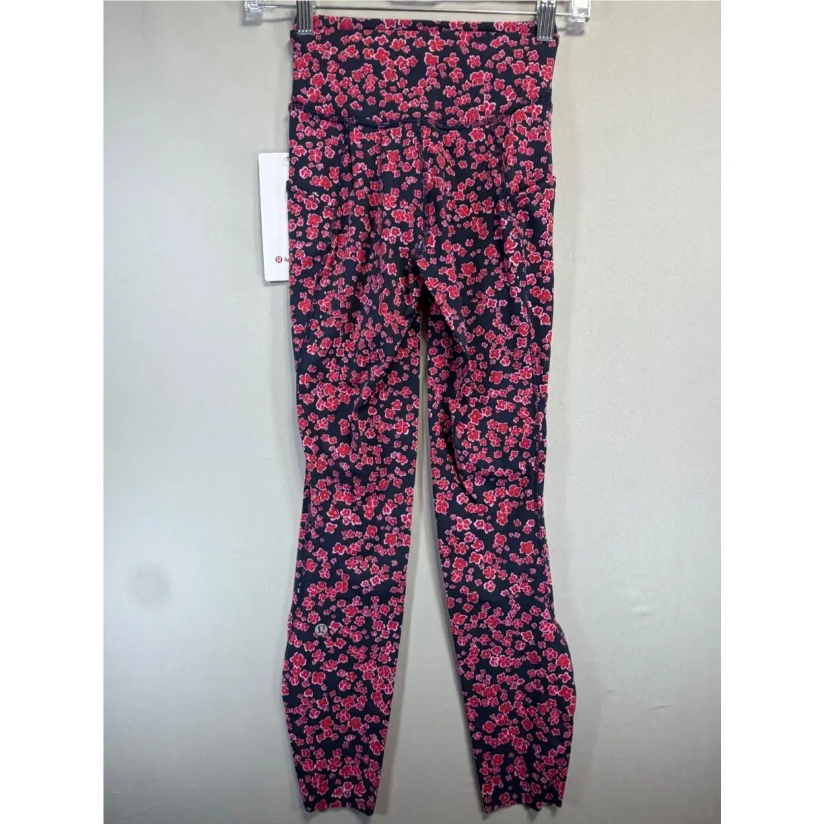 Lululemon clothing - NA - Black 3