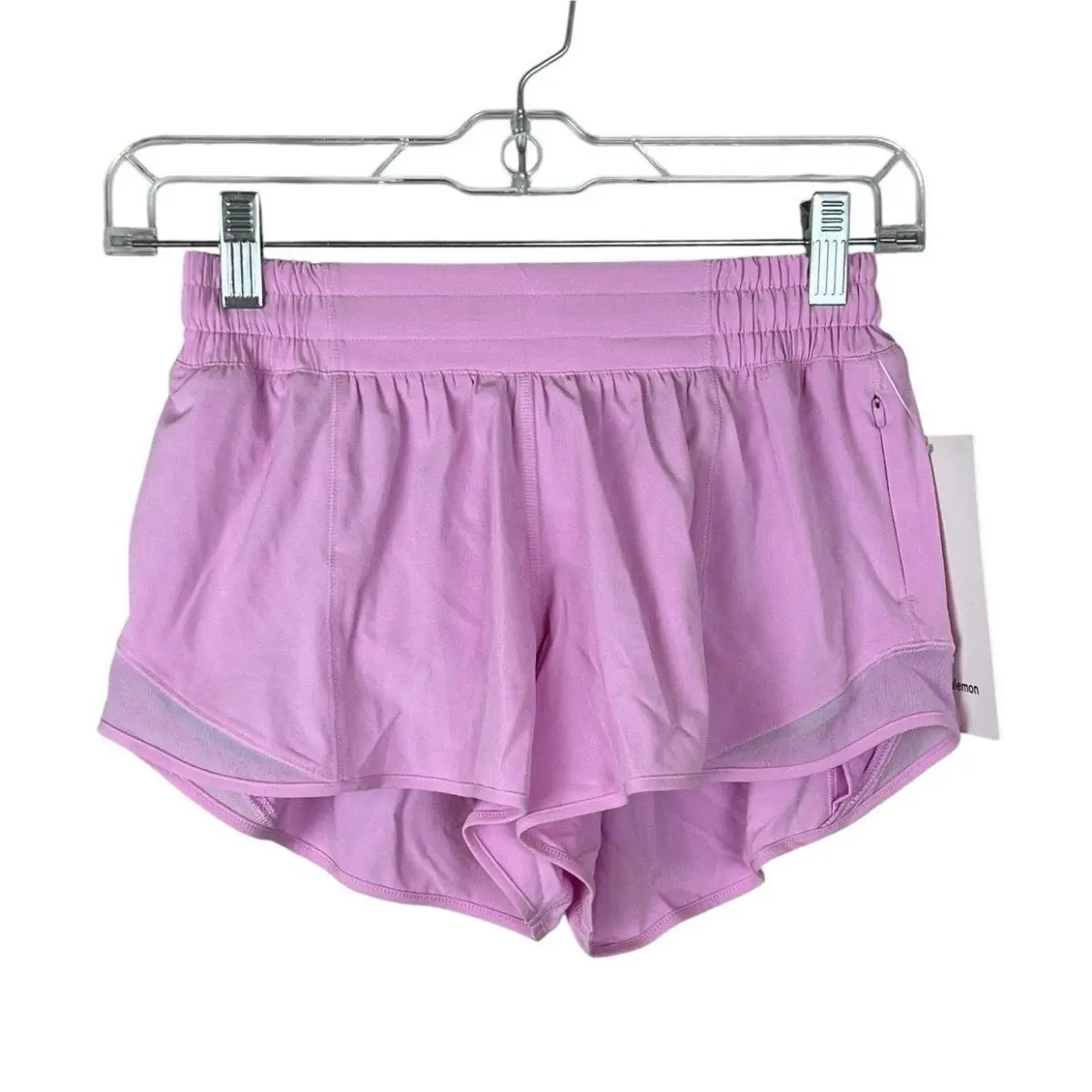 Lululemon Hotty Hot Low Rise LR Lined Short 2.5 Vitp Vita Pink Sz 4