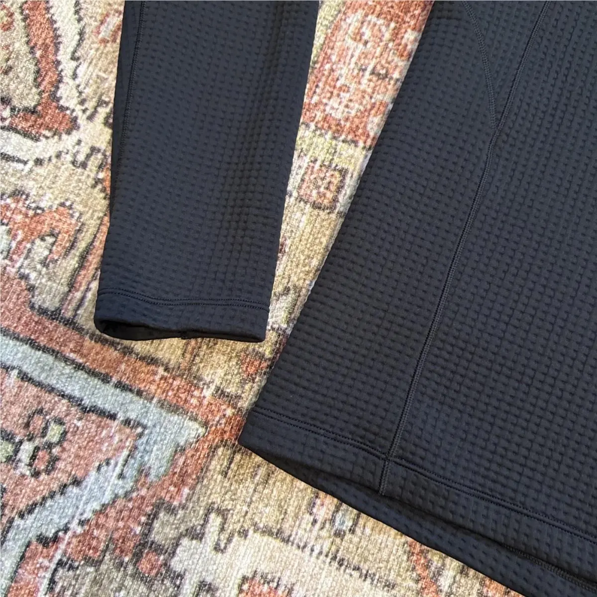 Lululemon clothing - Black 2