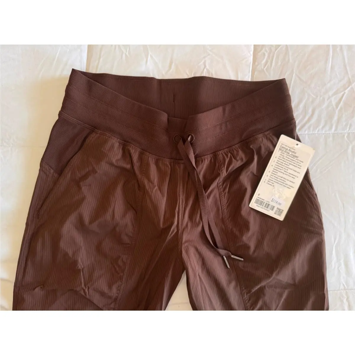Lululemon clothing - Brown 1