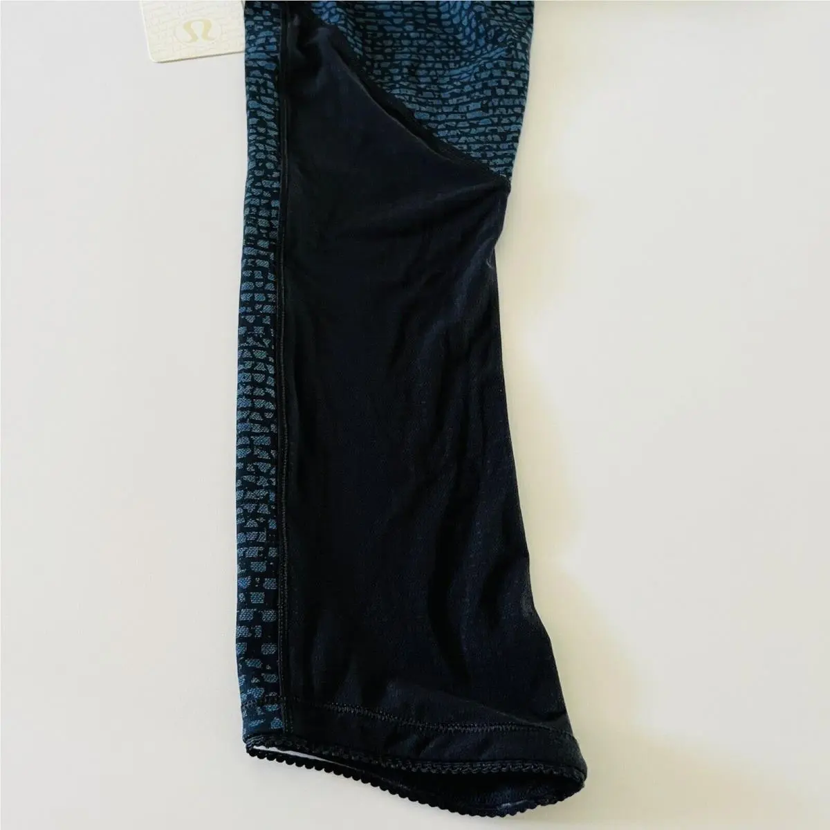 Lululemon clothing - Black 5