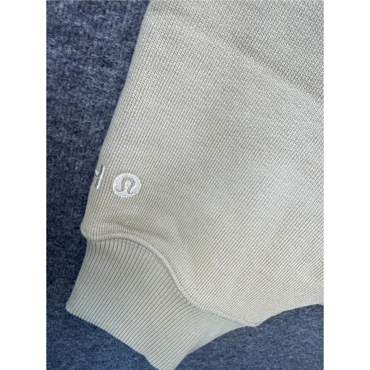Lululemon clothing - Green 8