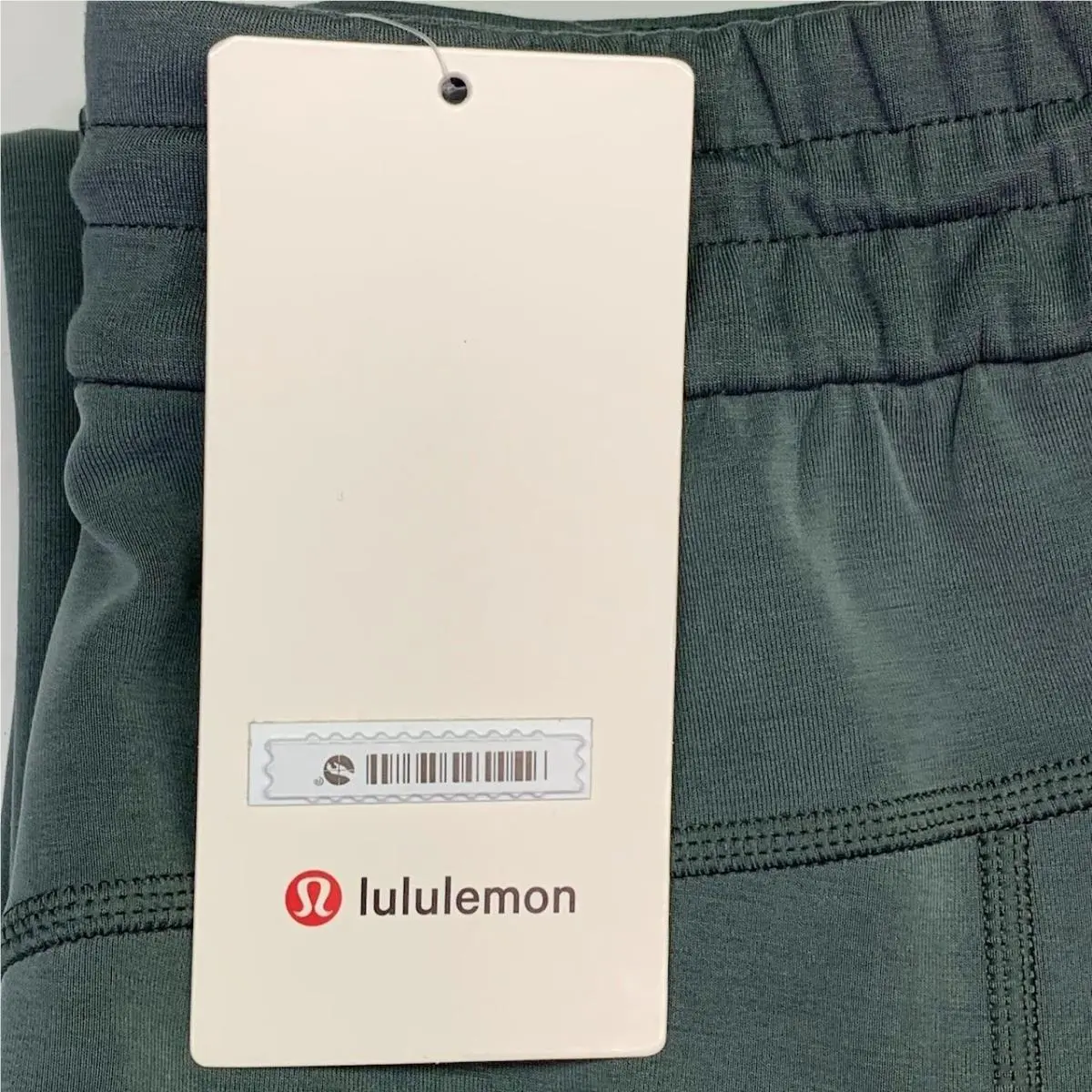 Lululemon clothing - Green 4