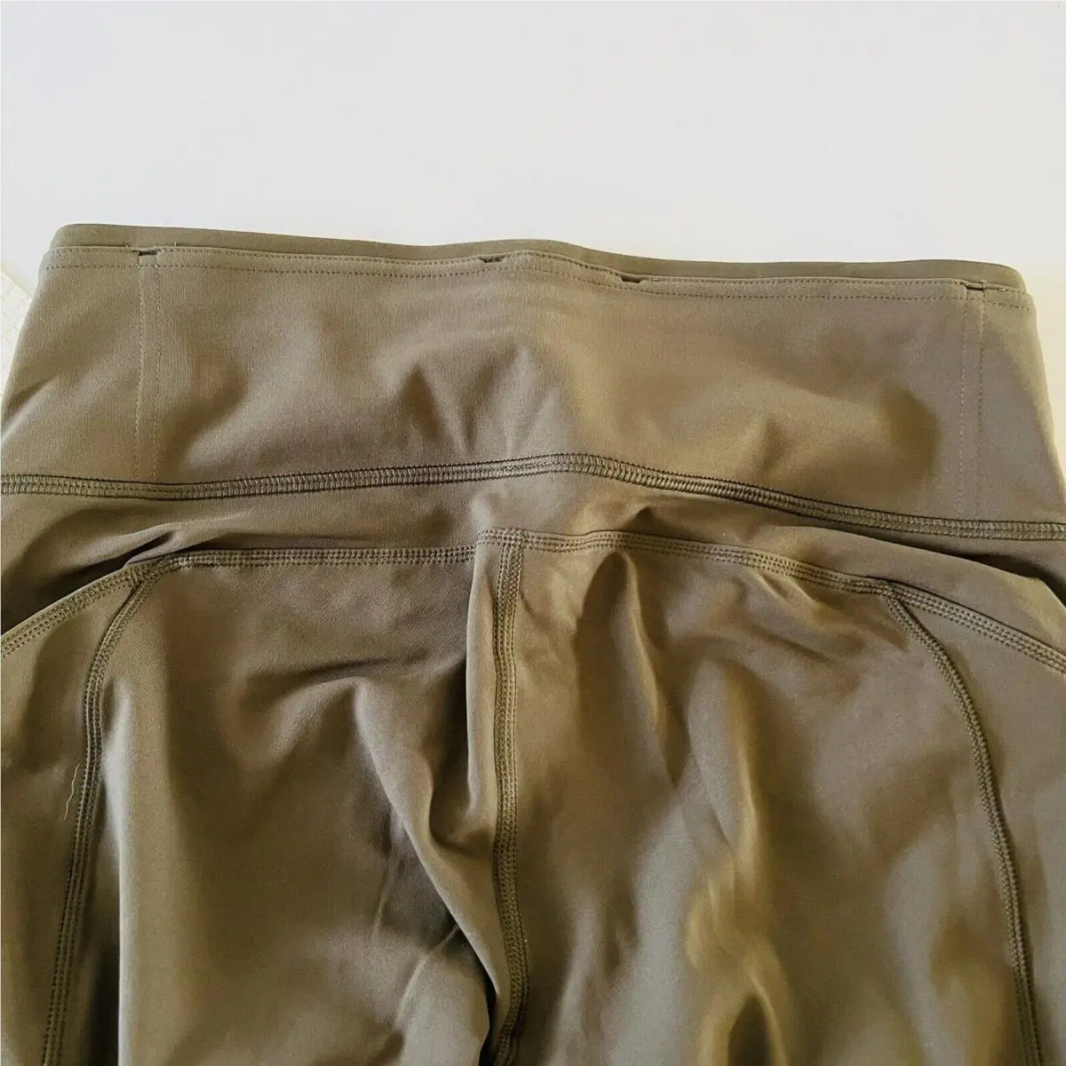 Lululemon clothing - Green 2