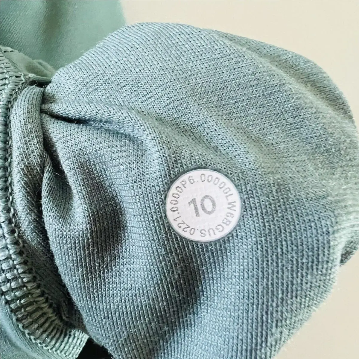 Lululemon clothing - Green 4