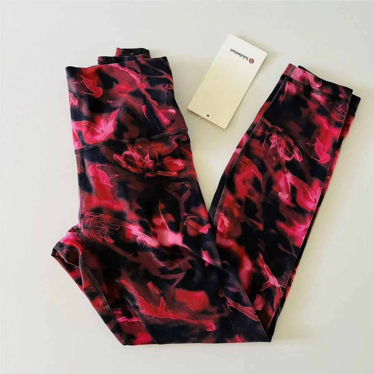 Lululemon Athletica Pink Blossom Multi Align HR Pant 25 Leggings - US 4