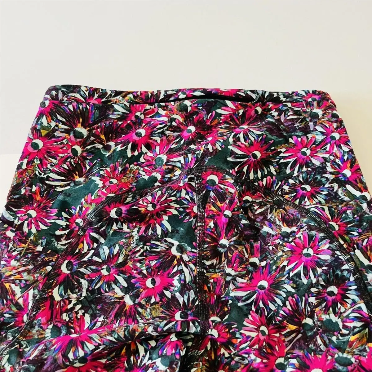 Lululemon clothing - Pink 2