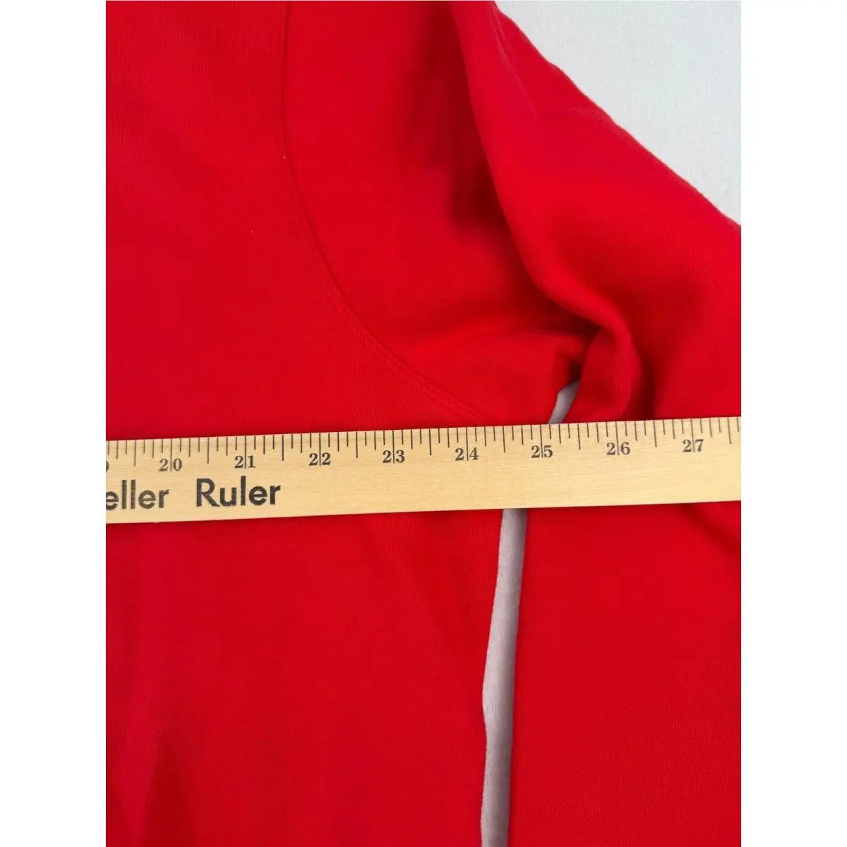 Lululemon clothing - Red 5