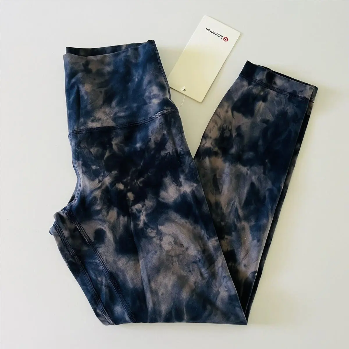 Lululemon Athletica Diamond Dye Rock True Navy Align HR Crop 23 Leggings - US 4