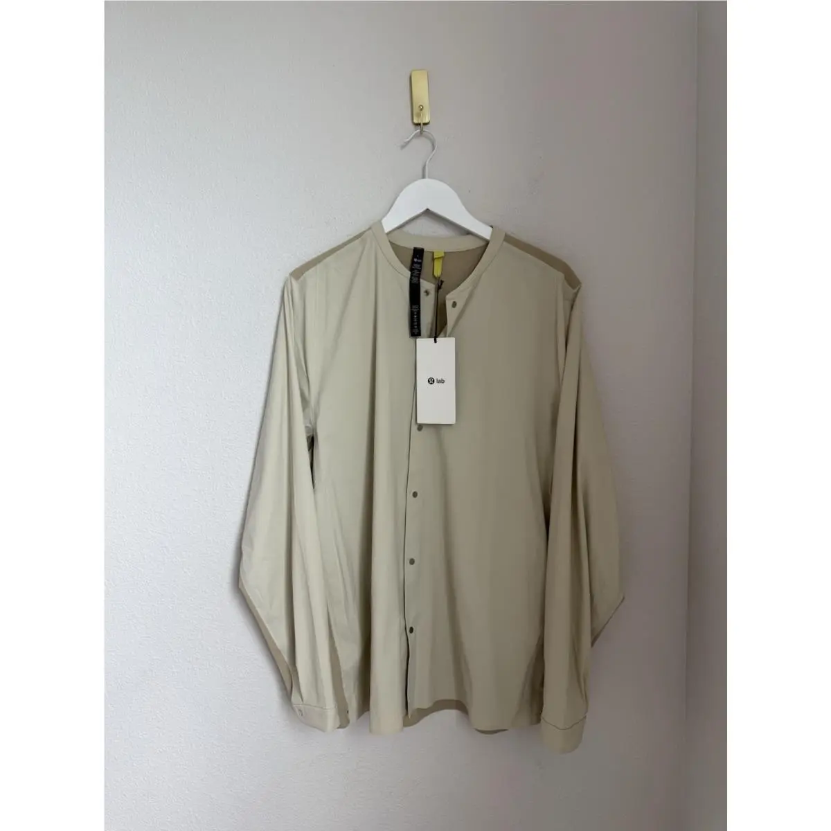 Lululemon clothing - Ivory 0