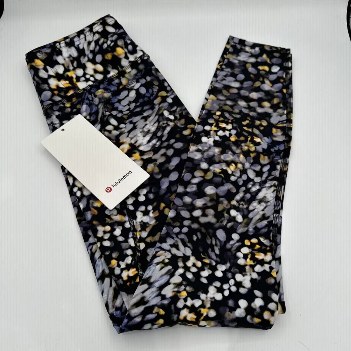 Lululemon Metropolis Glow Multi Fast Fr Leggings Size 4 Side Pockets