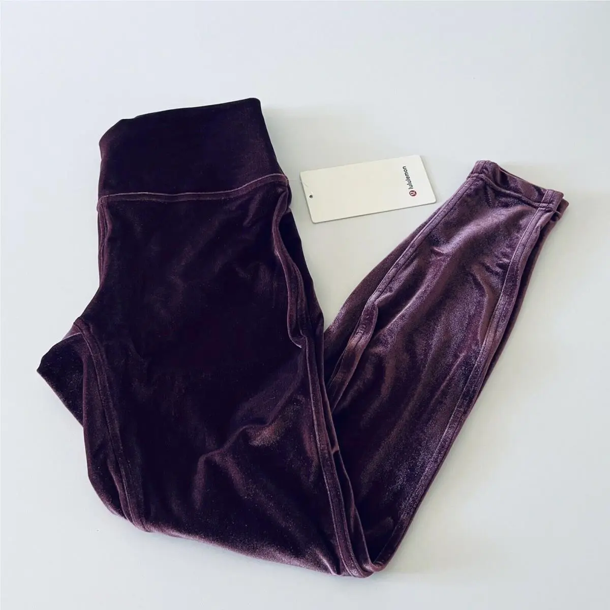 Lululemon Athletica Garnet Velvet Wunder Lounge HR Tight 28 Leggings - US 10
