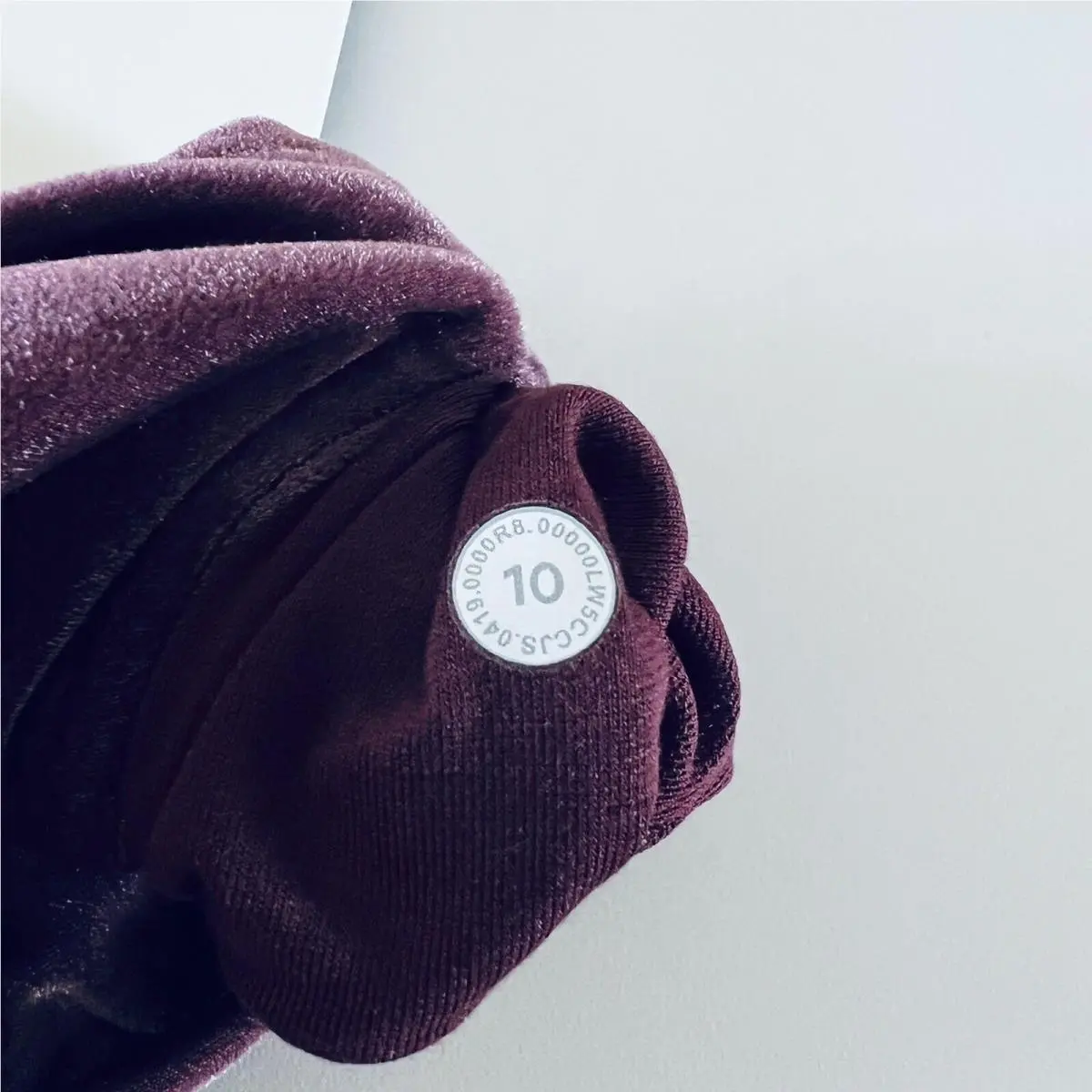 Lululemon clothing - Red 5