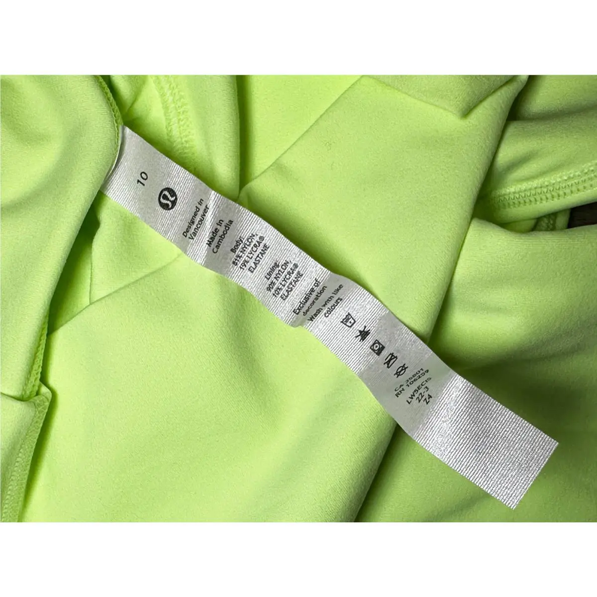 Lululemon clothing - Green 3