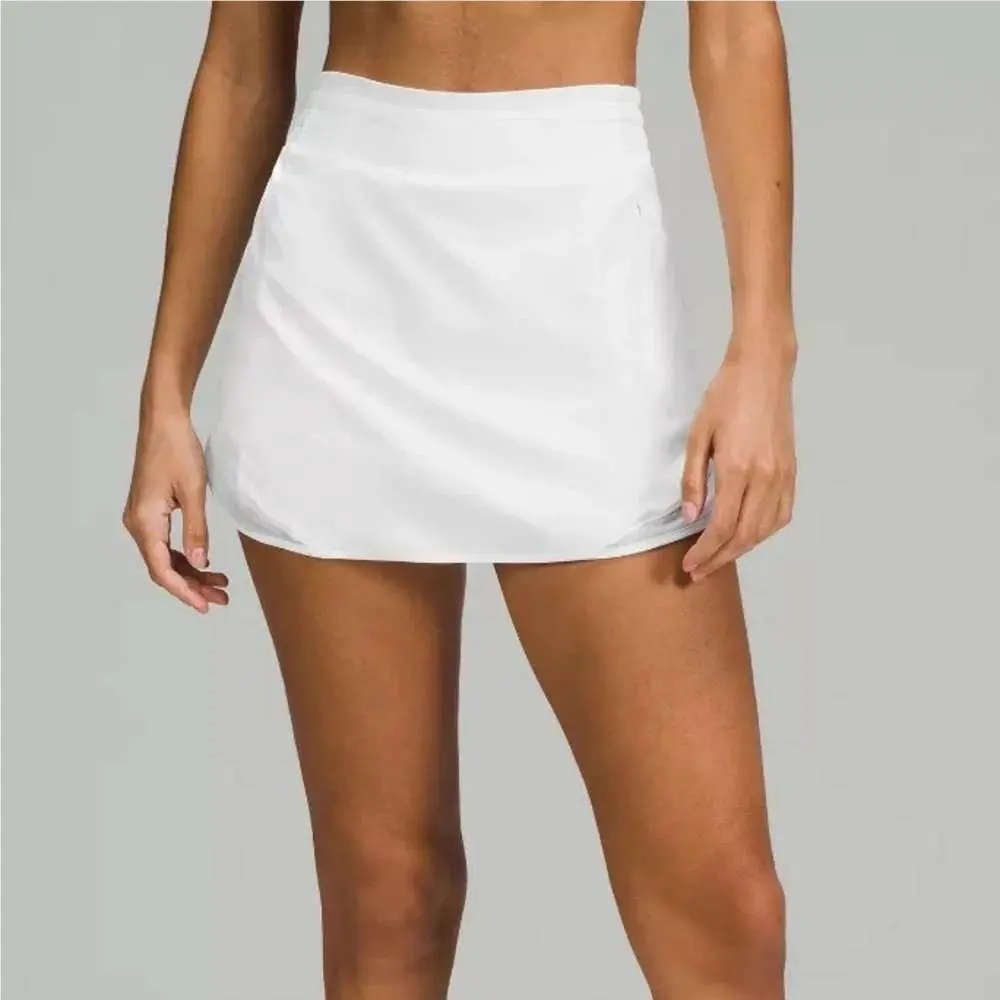 Lululemon clothing - White 0